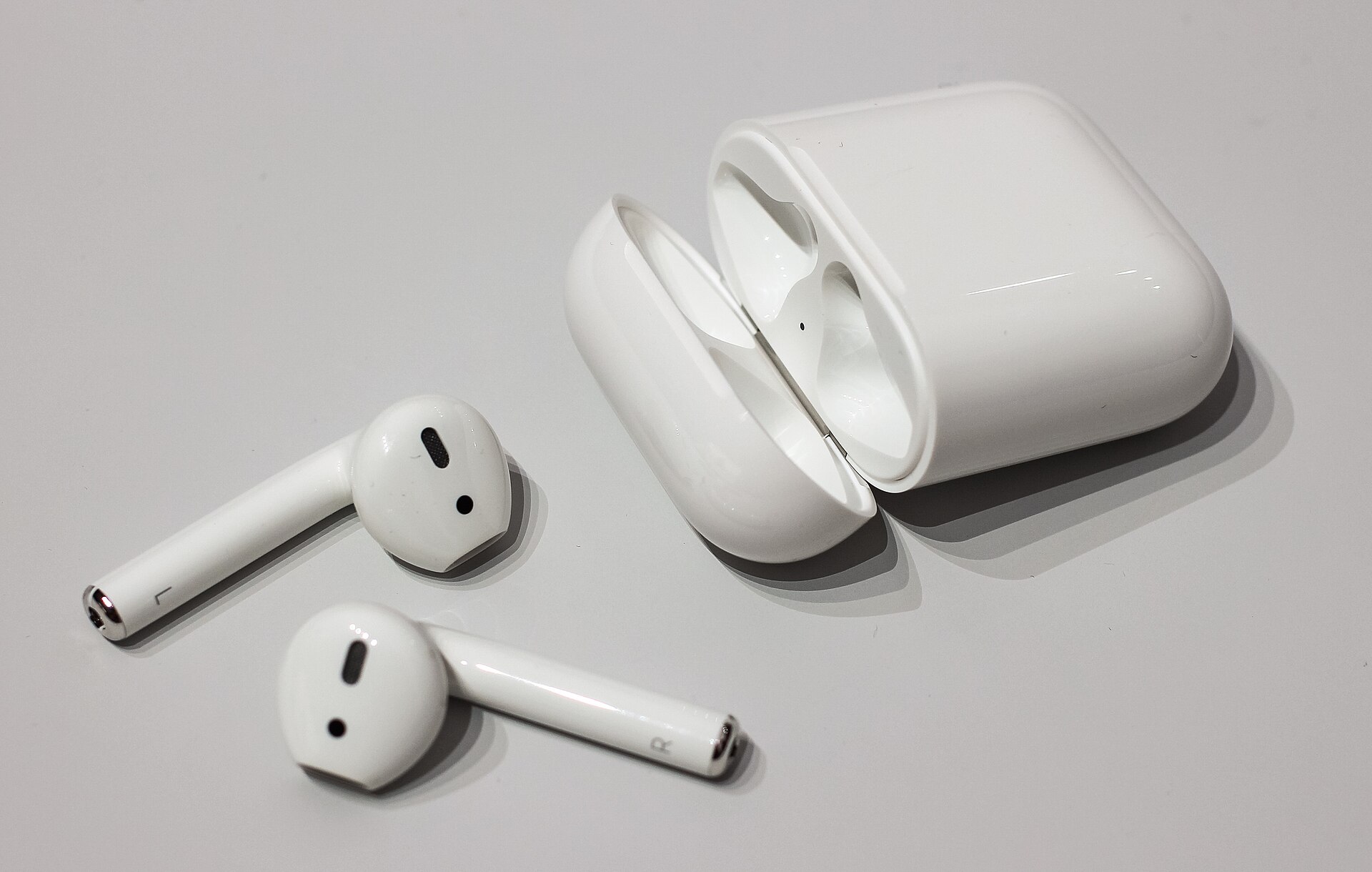Photo of Apple AirPods wireless headphones